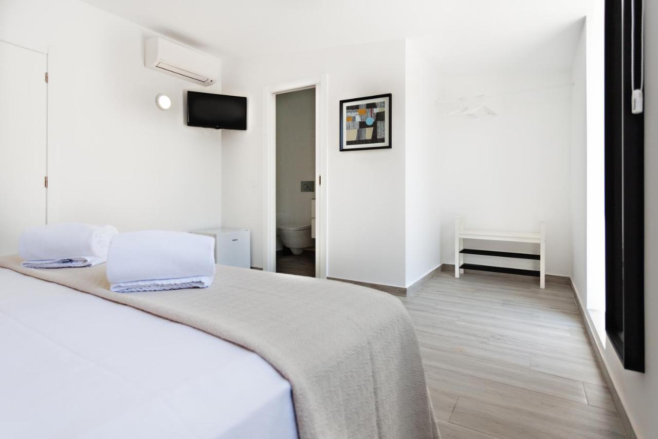 Faro Clara Suites Exteriör bild